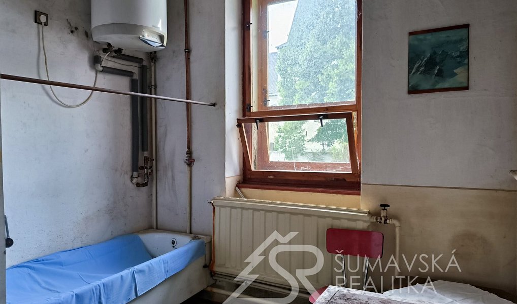 Prodej domu 300 m² s pozemkem 539 m², Nicov – náhled fotky 24