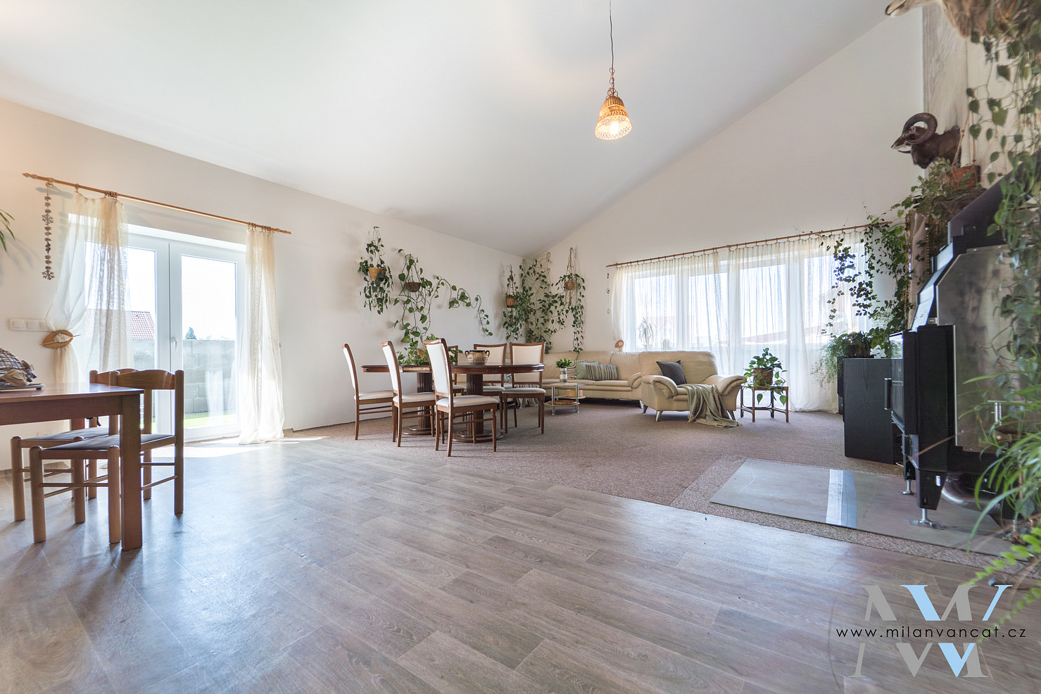 Prodej domu 233 m² s pozemkem 812 m² – fotografie 2
