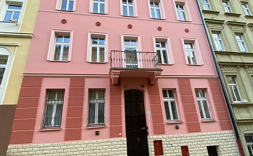 Prodej bytu 1+1 35 m², Kolmá, Karlovy Vary
