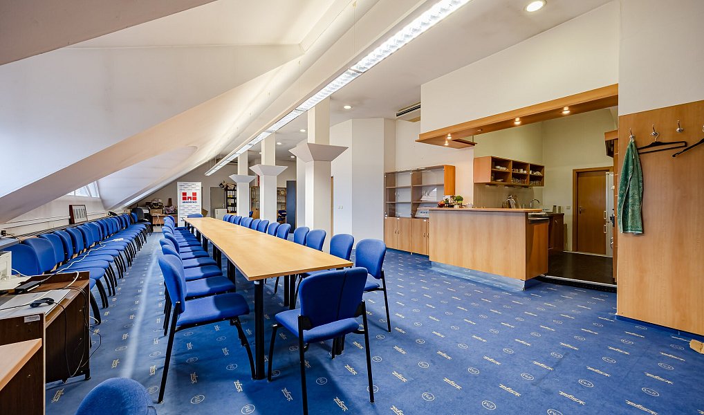 Prodej obchodních prostor 992 m², Uherské Hradiště – náhled fotky 5