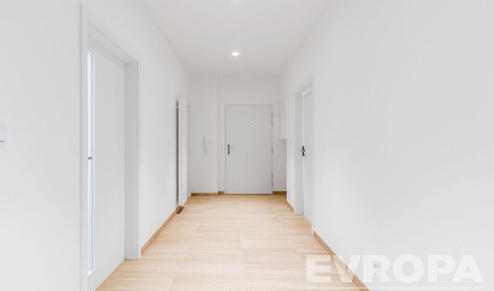 Prodej bytu 3+1 210 m², Havlíčkův Brod – náhled fotky 18