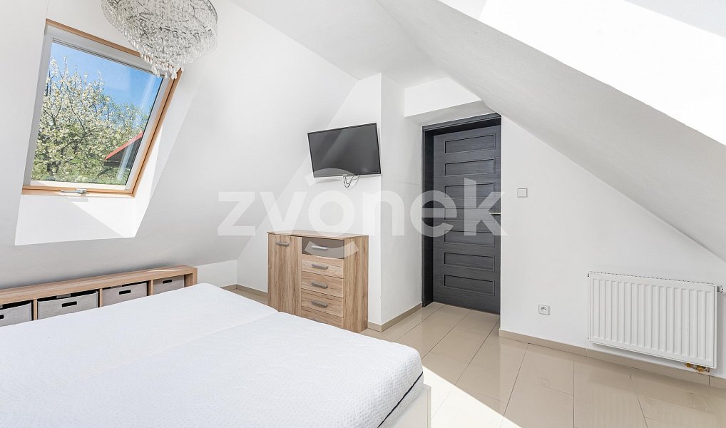 Prodej domu 258 m² s pozemkem 1 107 m², Všemina – náhled fotky 10