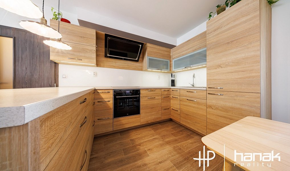 Prodej bytu 4+kk 117 m², Olomouc – náhled fotky 3