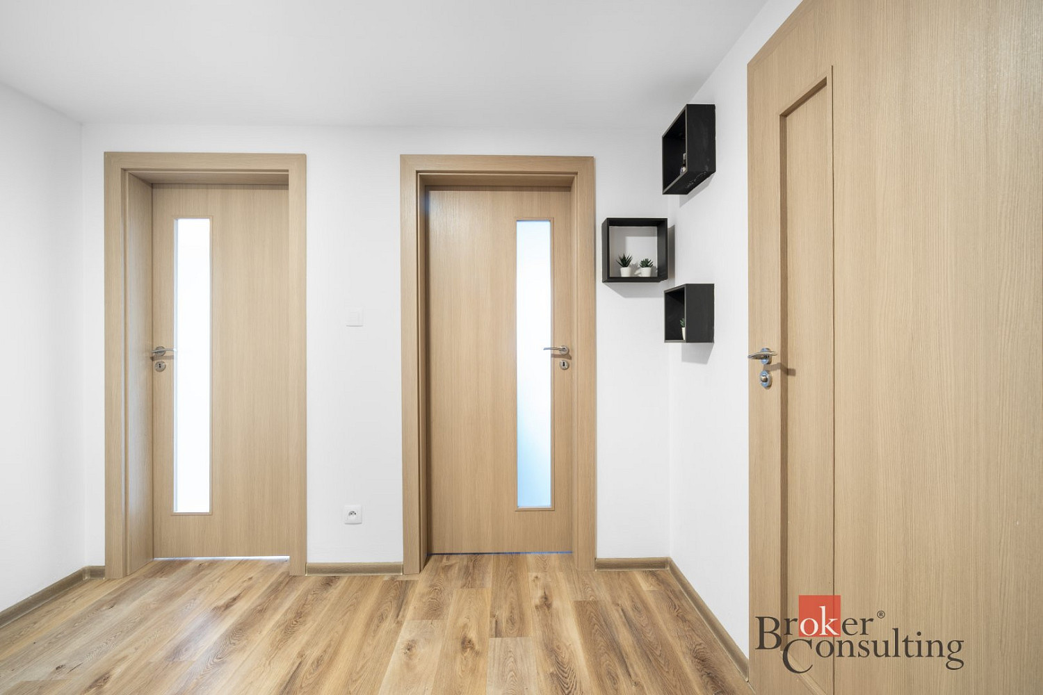 Prodej bytu 2+kk 61 m² — photo 2