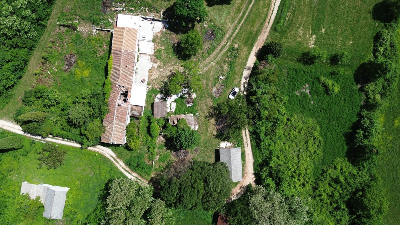 Prodej stavebního pozemku 1 100 m²