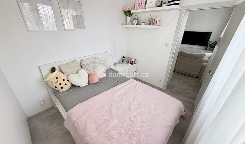 Pronájem bytu 2+kk 38 m², Kralupy nad Vltavou – náhled fotky 7