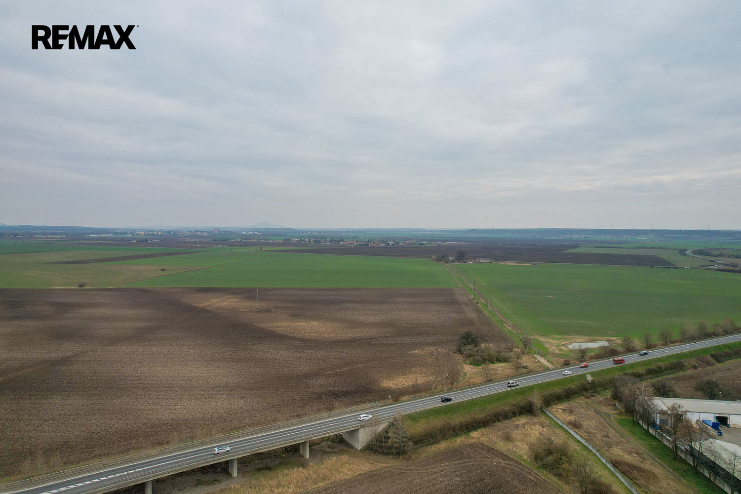Prodej pozemku 74 m² – fotografie 3