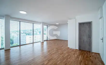Pronájem bytu 3+kk 99 m²