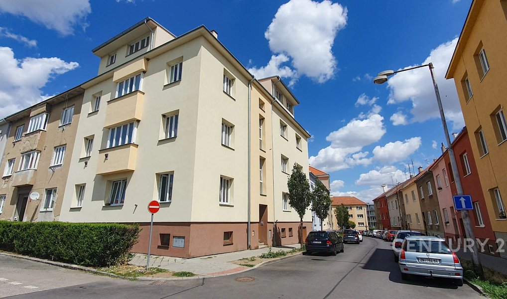 Pronájem bytu 3+kk 74 m², Znojmo – náhled fotky 2