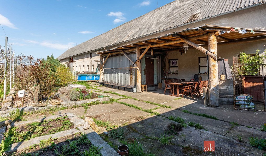 Prodej zemědělského objektu 1 850 m², Kněžice – náhled fotky 5