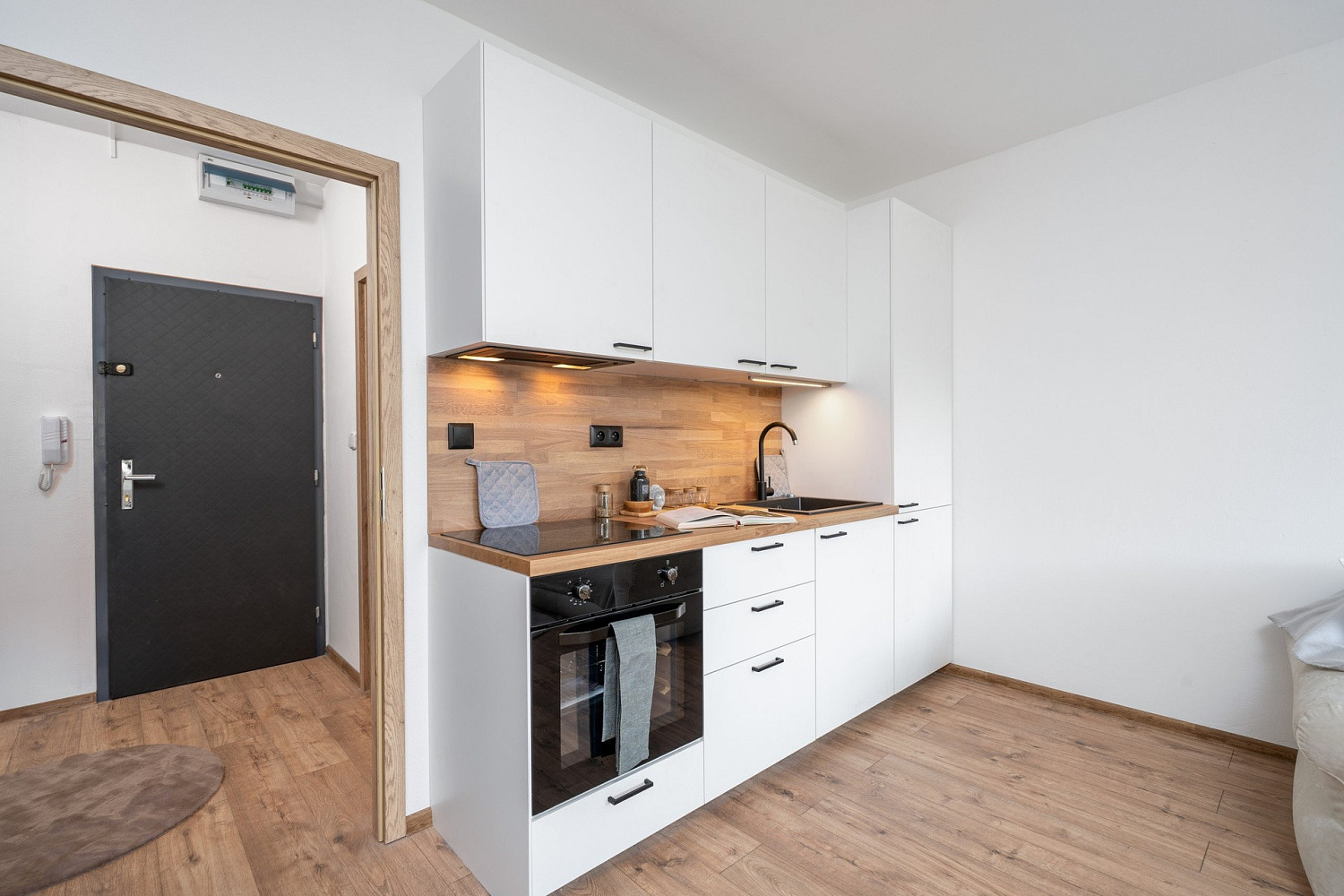 Prodej bytu 2+kk 43 m² — photo 4