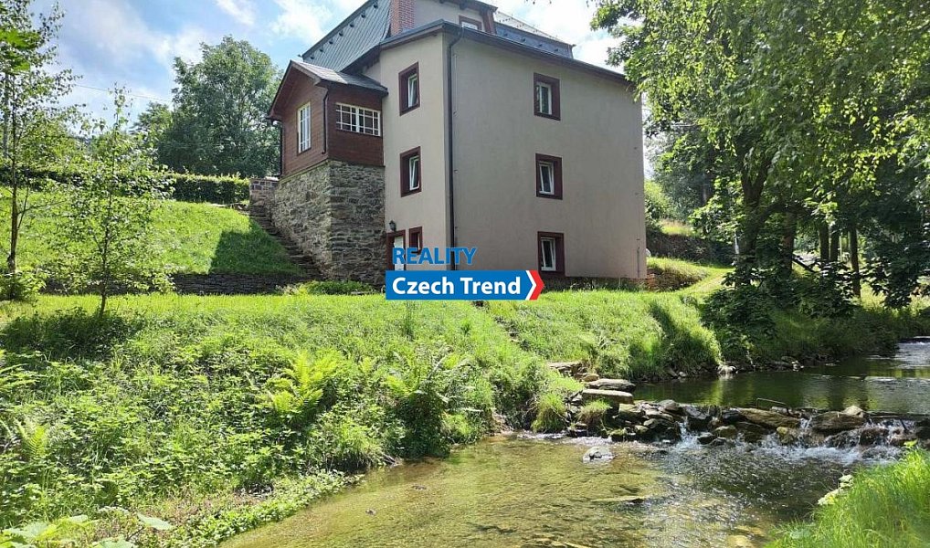 Pronájem bytu 4+1 170 m², Zlaté Hory – náhled fotky 3