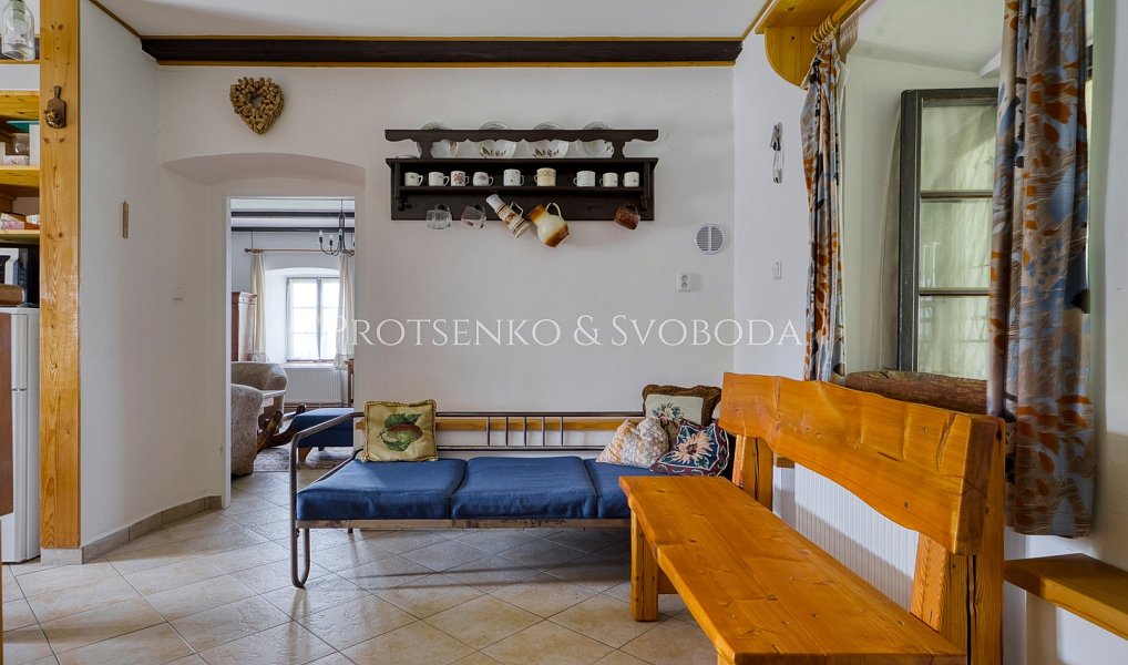 Prodej domu 275 m² s pozemkem 1 947 m², Horní Radouň – náhled fotky 11