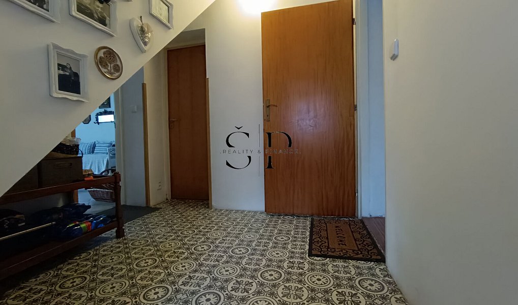 Prodej chaty/chalupy 240 m² s pozemkem 386 m², Hlohovice – náhled fotky 13