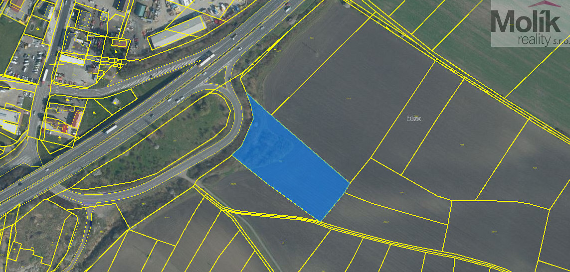 Prodej pole 7 766 m²