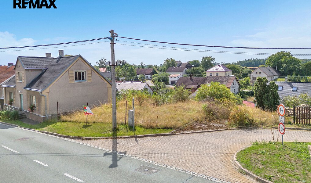 Prodej stavebního pozemku 644 m², Velká Jesenice – náhled fotky 8