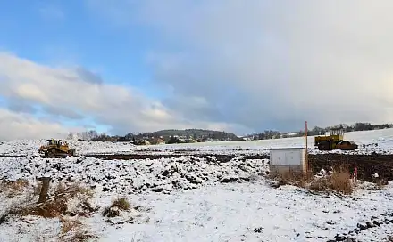 Dražba komerčního pozemku 10 280 m², Hořovice, okres Beroun