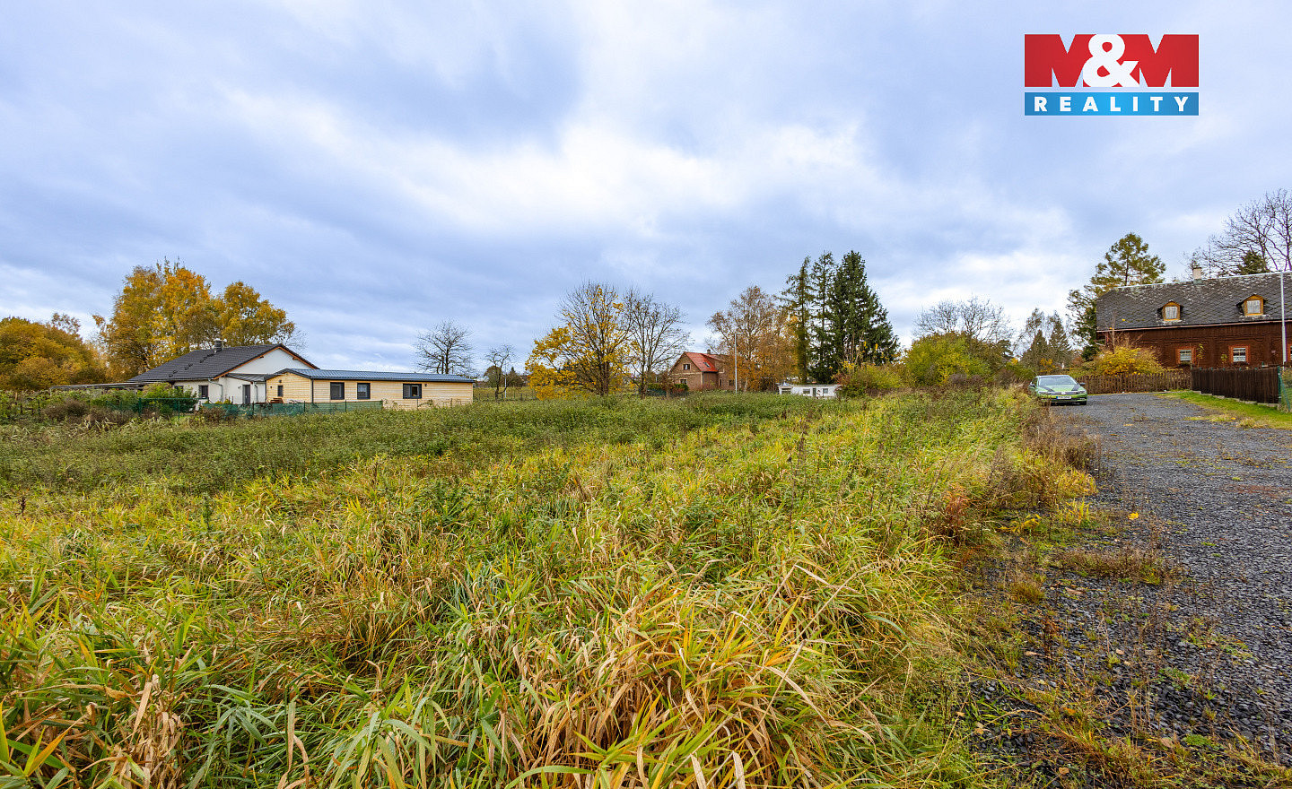 Prodej stavebního pozemku 1 350 m² – pohled 2