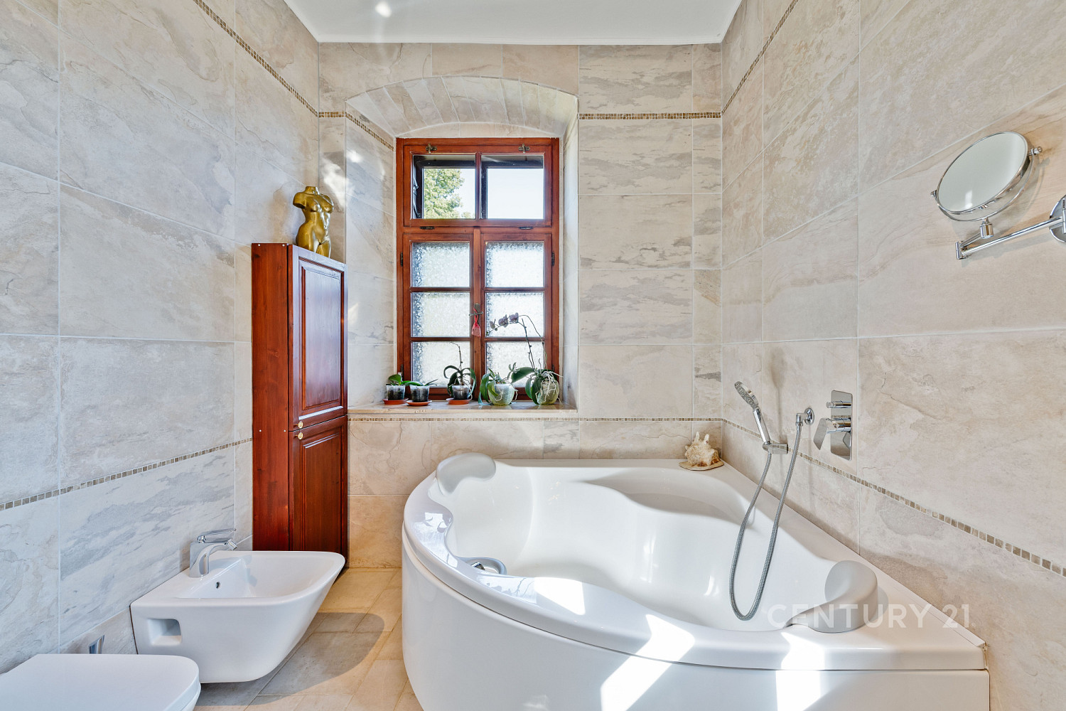 Prodej domu 465 m² s pozemkem 2 031 m² — photo 4