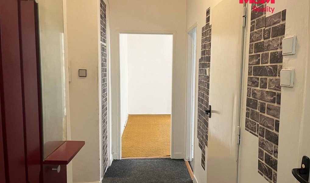 Prodej bytu 2+1 55 m², Louny – náhled fotky 20
