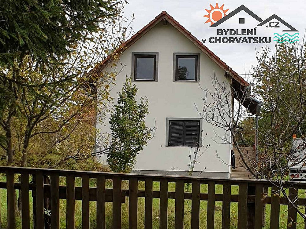 Prodej pole 7 575 m²