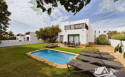 Prodej domu 100 m² s pozemkem 76 m², Santa Maria, Kapverdy