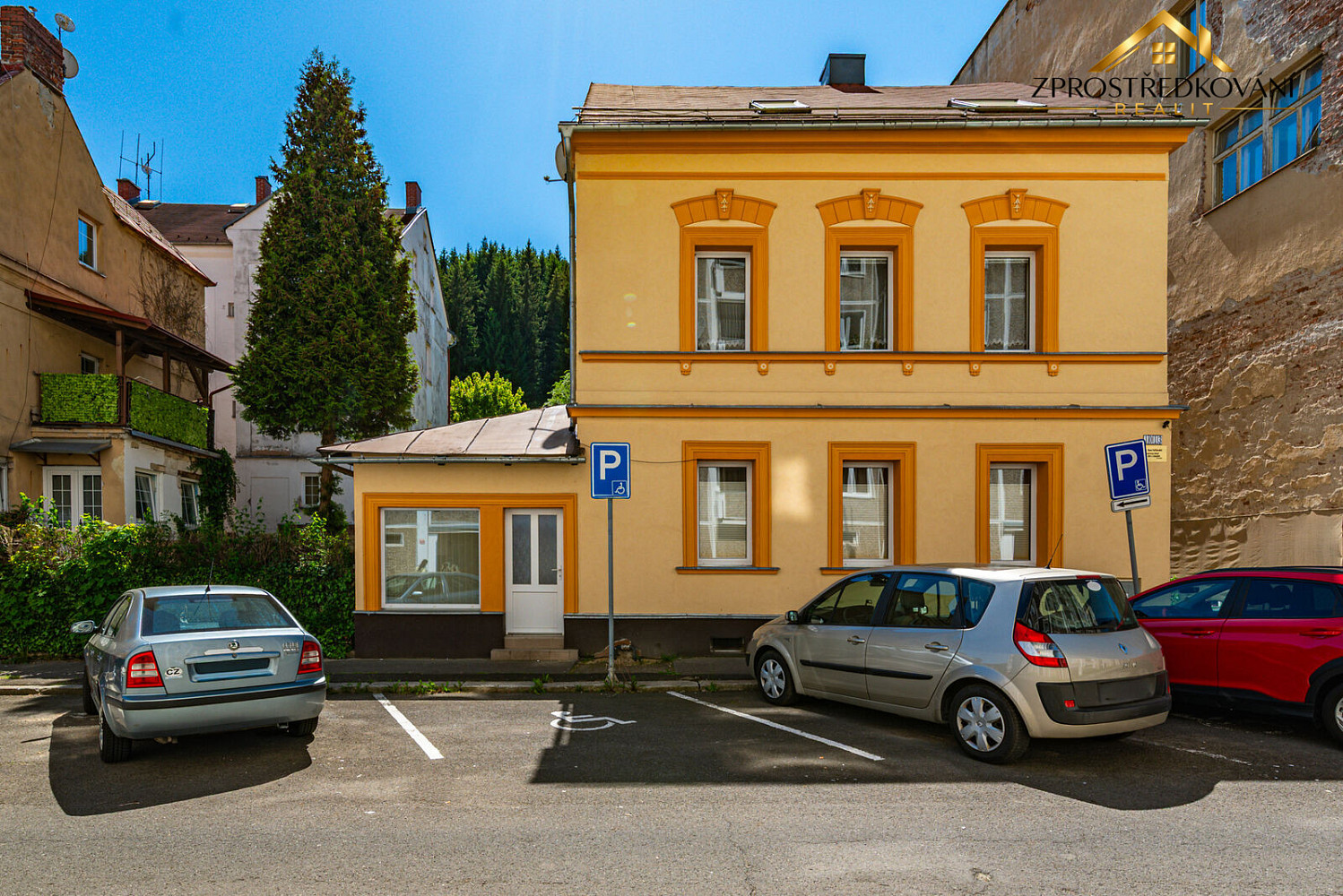 Prodej domu 259 m² s pozemkem 605 m²