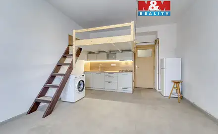 Prodej bytu 1+kk 24 m², V domově, Praha 3 - Žižkov