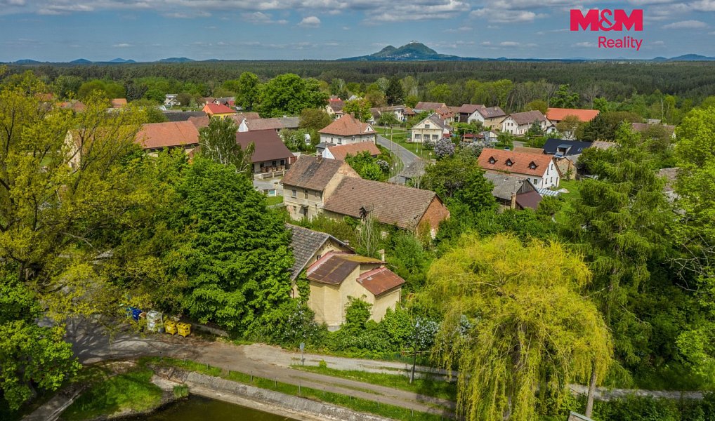Prodej domu 300 m² s pozemkem 2 458 m², Bělá pod Bezdězem – náhled fotky 11