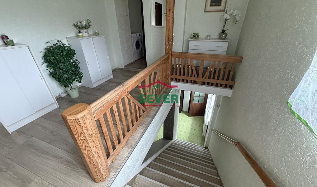 Prodej domu 200 m² s pozemkem 318 m², Jirkov – náhled fotky 16