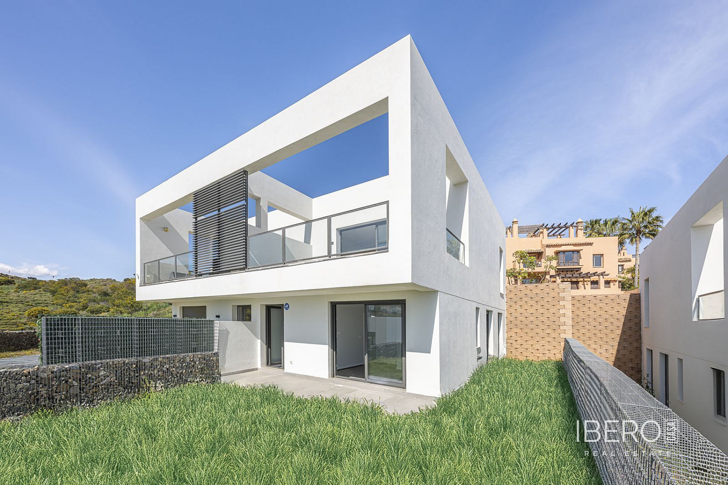 Casa 4+kk – Mijas, Riviera del Sol - Fase VIII, Urbanización Sitio de Calahonda - Vista 3