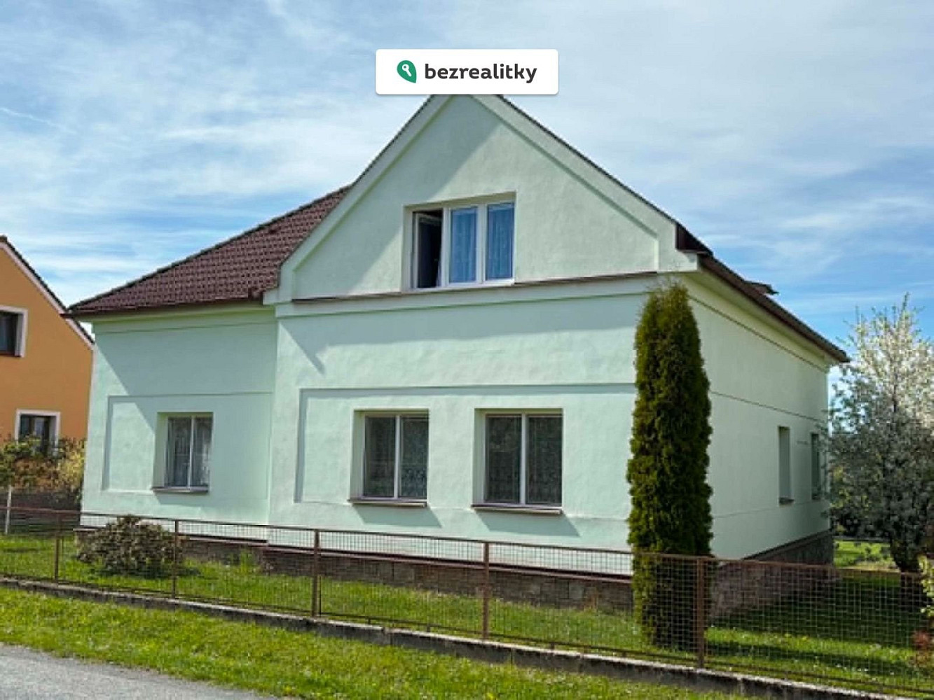 Prodej domu 120 m² s pozemkem 742 m²