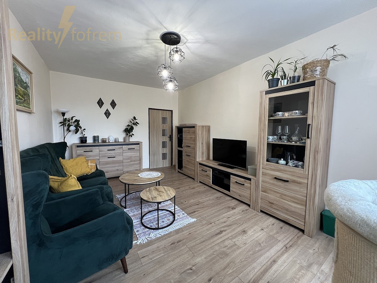 Prodej bytu 2+1 54 m² — photo 2