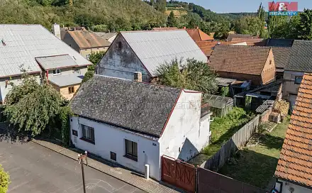 Prodej domu 180 m² s pozemkem 341 m², Na Rybníkách, Kryry, okres Louny