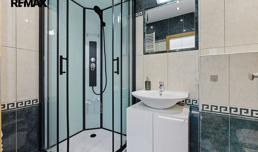 Prodej domu 126 m² s pozemkem 334 m², Praha – náhled fotky 31