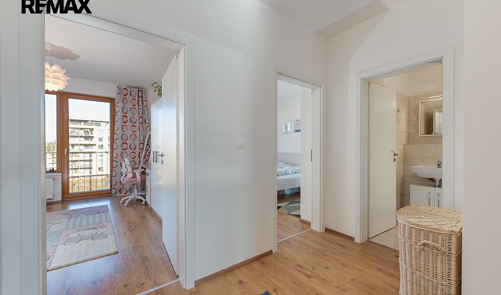 Prodej bytu 3+kk 90 m², Praha – náhled fotky 4