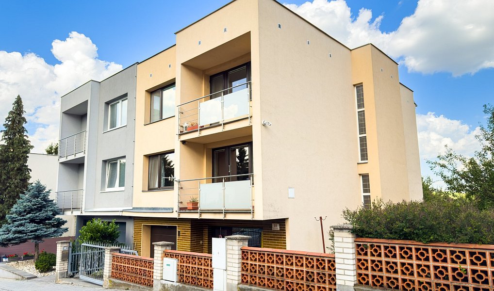 Prodej domu 245 m² s pozemkem 390 m², Brno – náhled fotky 3