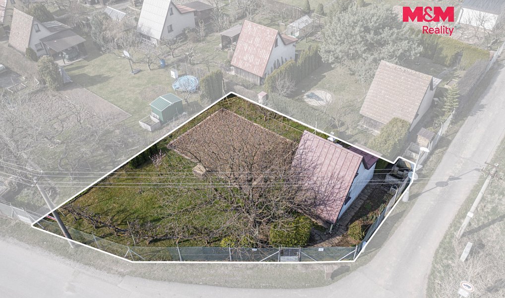 Prodej chaty/chalupy 14 m² s pozemkem 347 m², Hradec Králové – náhled fotky 9