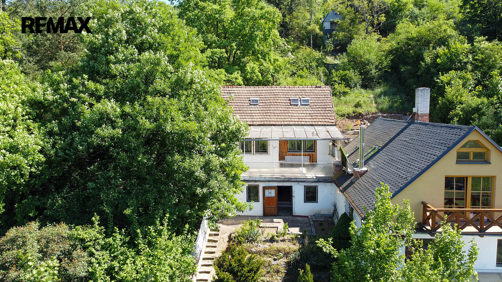 Prodej domu 137 m² s pozemkem 766 m² – fotografie 2