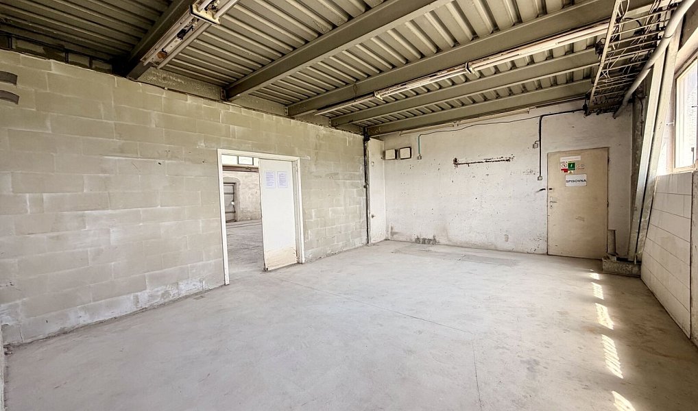 Pronájem výrobních prostor 345 m², Ostrava – náhled fotky 21