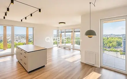 Pronájem bytu 4+kk 158 m²