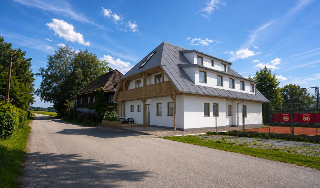 Prodej bytu 2+kk 43 m², Frymburk – náhled fotky 2