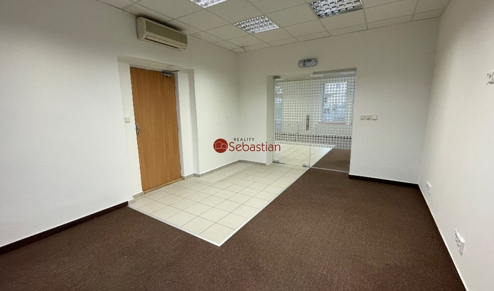 Pronájem kanceláře 184 m², Litvínov – náhled fotky 8
