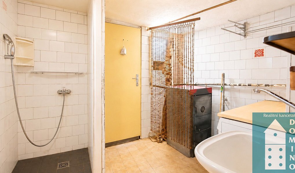 Prodej domu 180 m² s pozemkem 254 m², Kojetín – náhled fotky 13