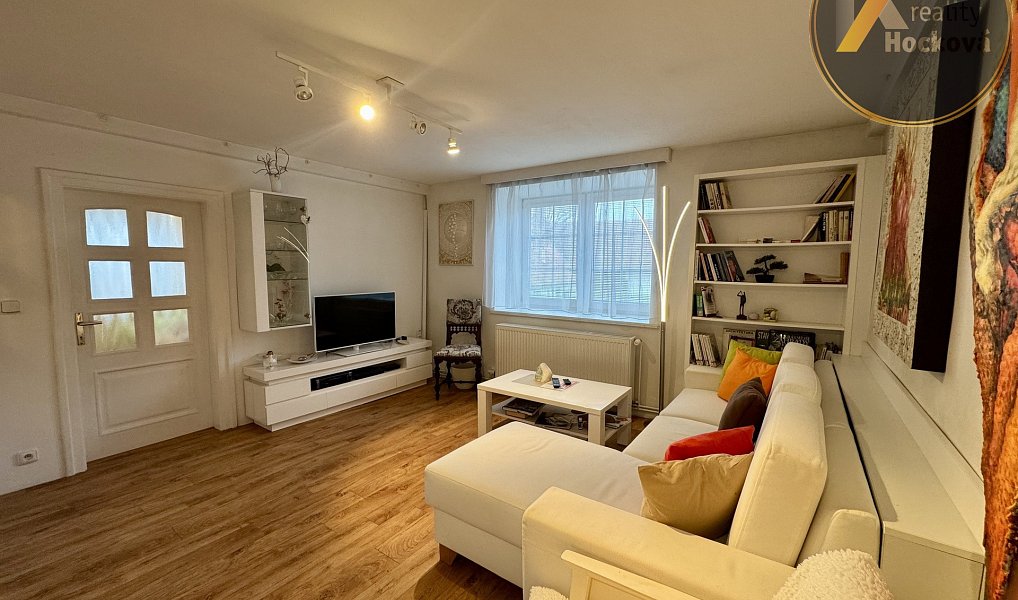 Prodej domu 154 m² s pozemkem 364 m², Krhanice – náhled fotky 8