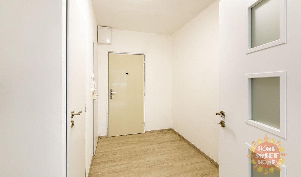Pronájem bytu 2+kk 49 m², Praha – náhled fotky 15