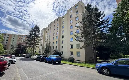 Pronájem bytu 1+kk 32 m²