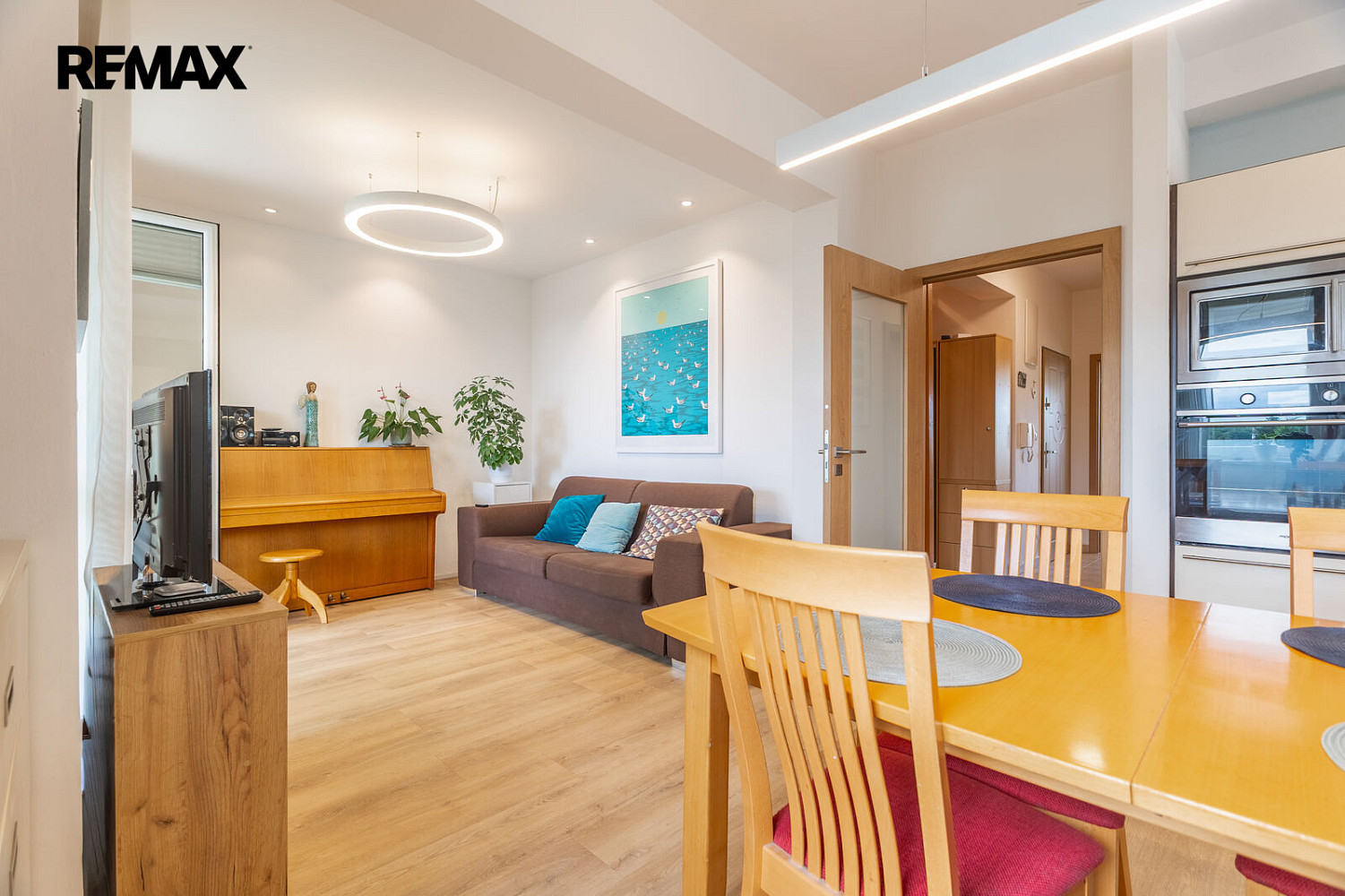 Prodej bytu 4+kk 94 m² – fotografie 2