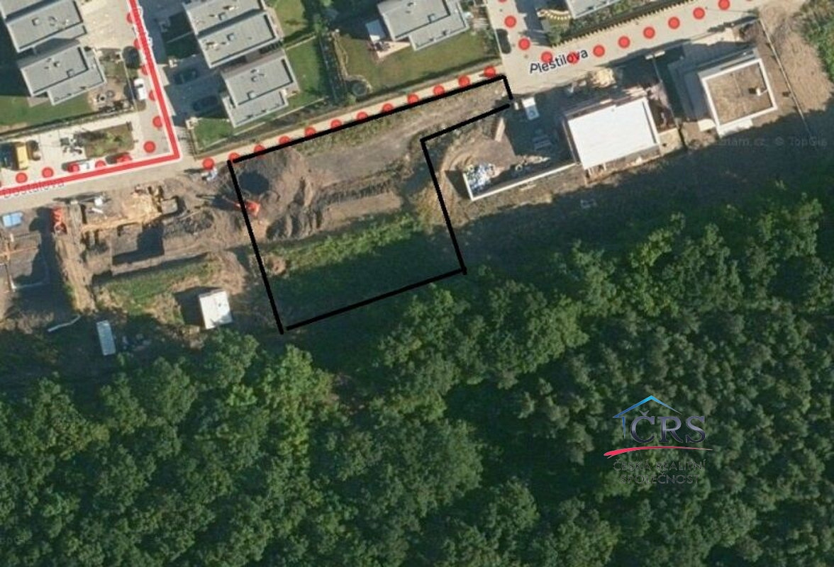 Prodej stavebního pozemku 1 007 m² – fotografie 3