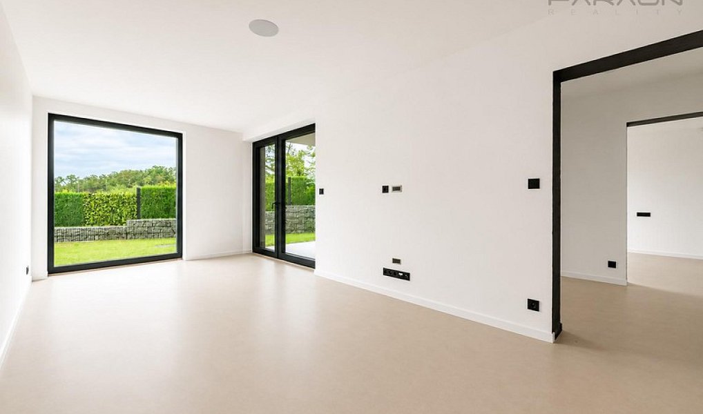 Prodej domu 305 m² s pozemkem 362 m², Praha – náhled fotky 19